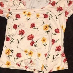 Rue21 floral shirt with a tie knot